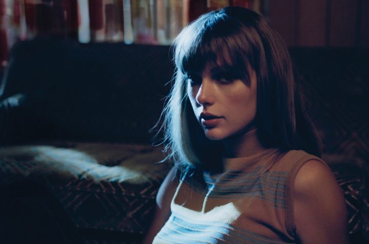Taylor Swifts „midnights“ Debütiert Auf Platz Eins Der Billboard 200 Billboard